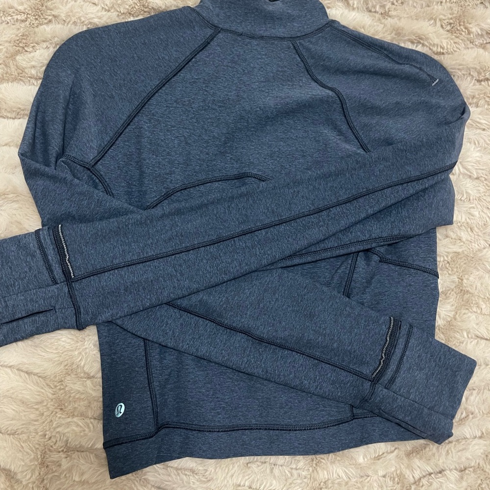 Lululemon It's Rulu Cropped Half Zip - Picture 2 of 3